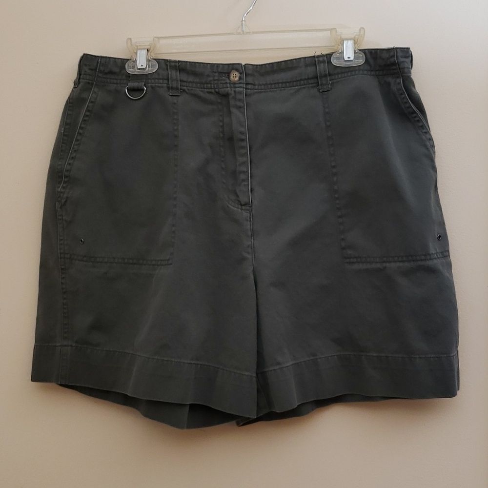 Dress Barn Women's Green 100% Cotton Cargo Shorts w/Pockets, Size 14